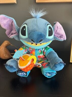 Build a bear Stitch with luau outfit